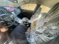 کرایسلەر 200